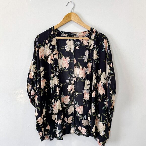 Aritzia Talula Cosima Floral Kimono Cardigan | Black Beige Pink | Size S - Picture 3 of 8